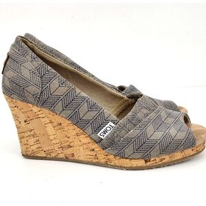Toms canvas herringbone mules 9.5 wedge sandals neutral peep toe casual gray